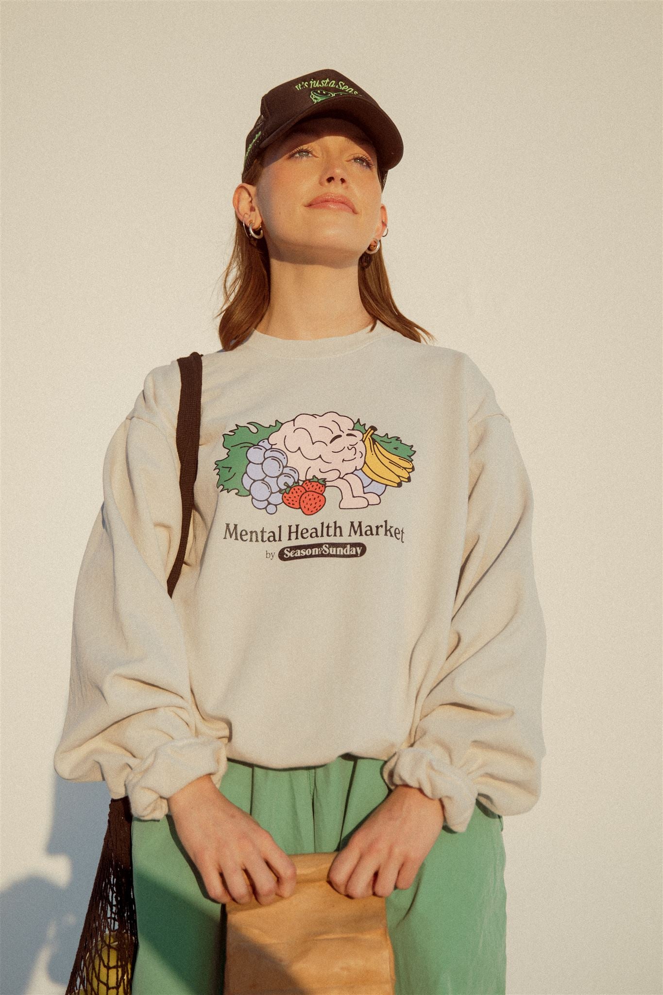 Market on sale Crewneck